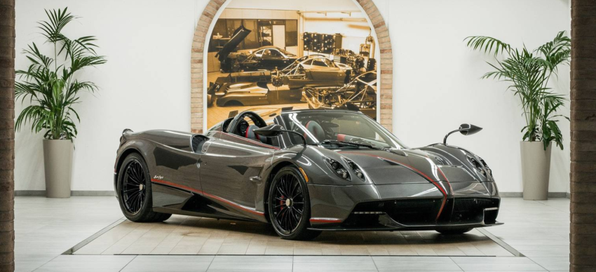 Pagani Huayra Roadster